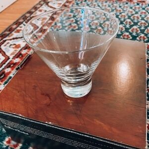 🦩2/$25 / Martini Glasses - NEW in Box